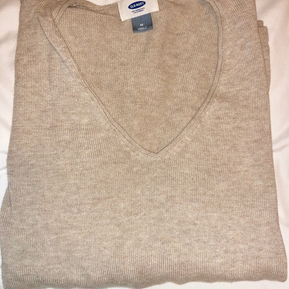 V neck sweater